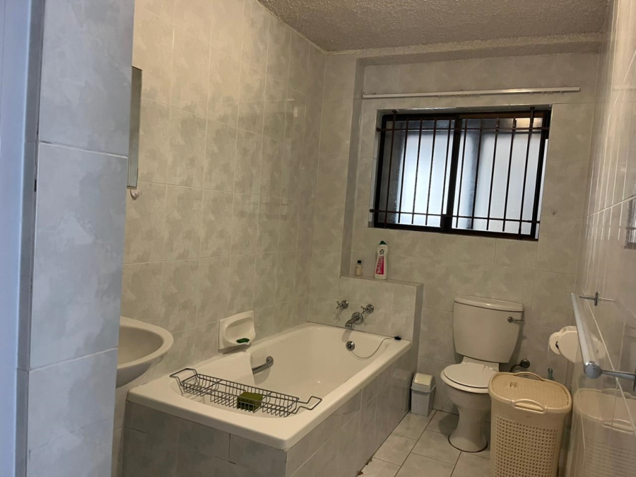 To Let 2 Bedroom Property for Rent in Humewood Eastern Cape